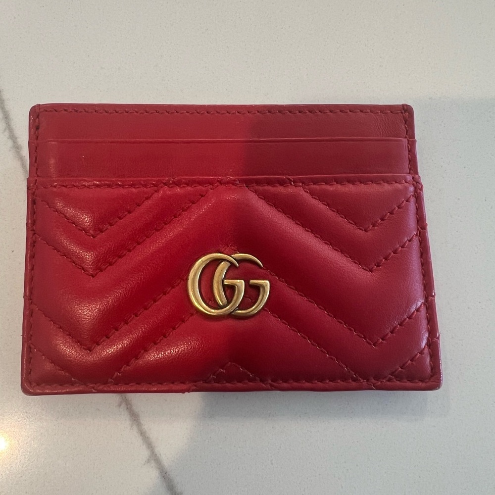 Gucci card holder just like new!